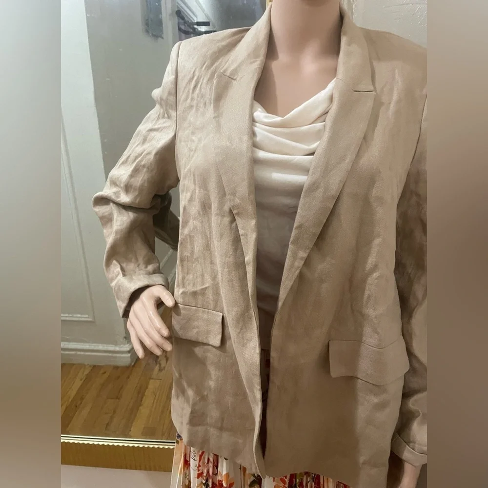 Caroll Paris Classic Women's Linen Blazer - Beige